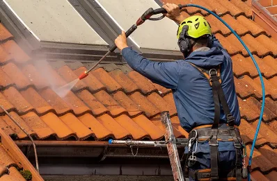 Démoussage et hydrofuge de toiture à Bouelles